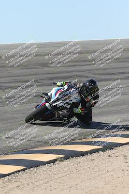 media/Oct-13-2025-Moto Forza (Mon) [[a66d839500]]/4-C Group/Session 2 (Bowl)/